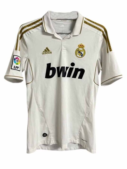 Real-Madrid-Home-2011-2012-Seaon-Retro-Jersey