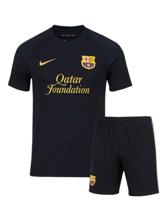 Barcdelona-Away-retro-Jersey-with-Shorts-2011-12-Season