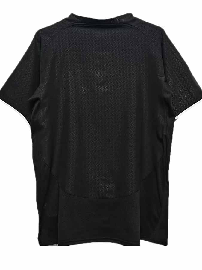 Manchester-United-Away-2003-2004-Black-Retro-Jersey-Back Manchester-United-Away-2003-2004-Black-Retro-Jersey-Back